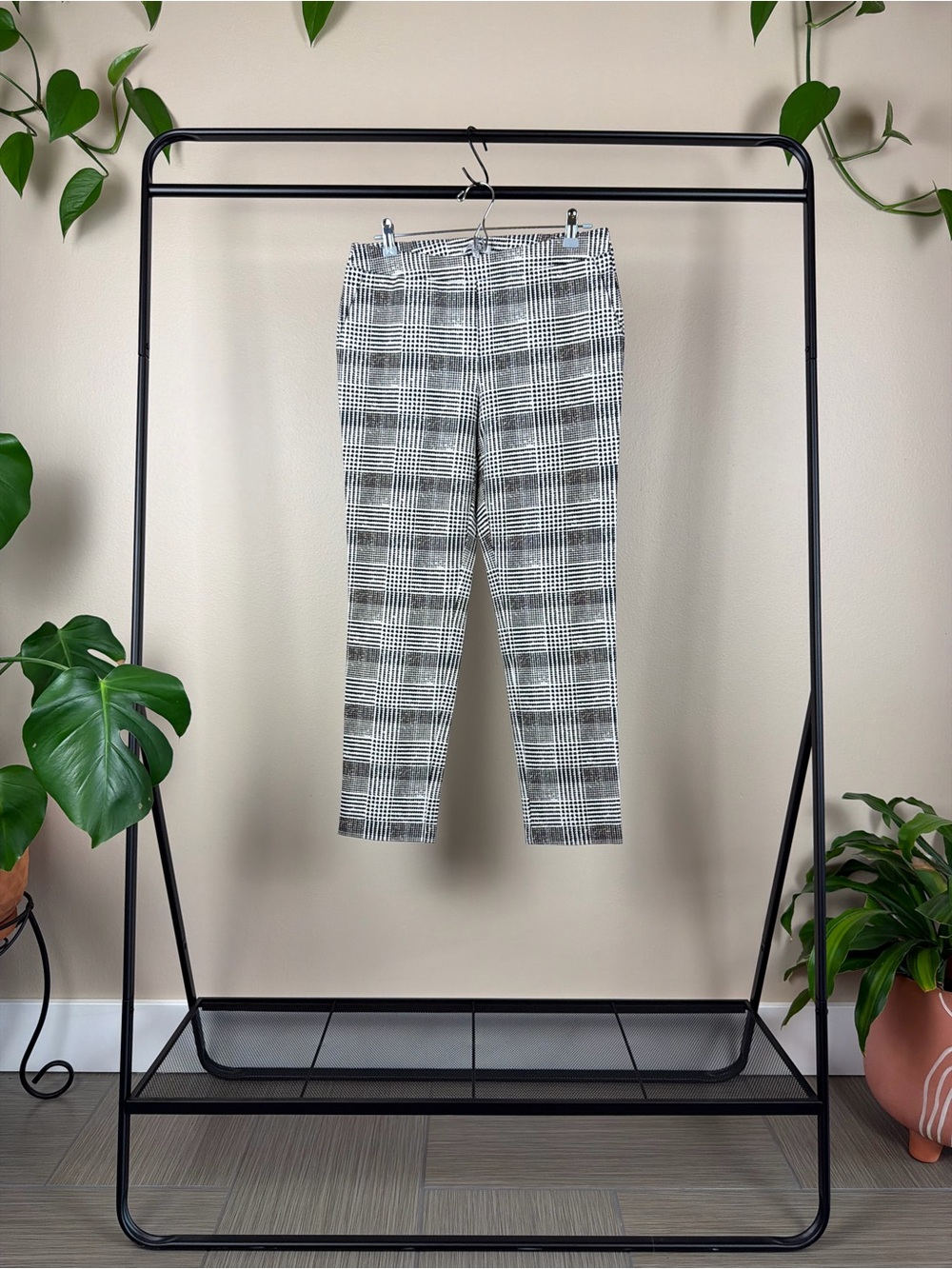 NIC+ZOE Black and White Plaid Men’s Dress Pants